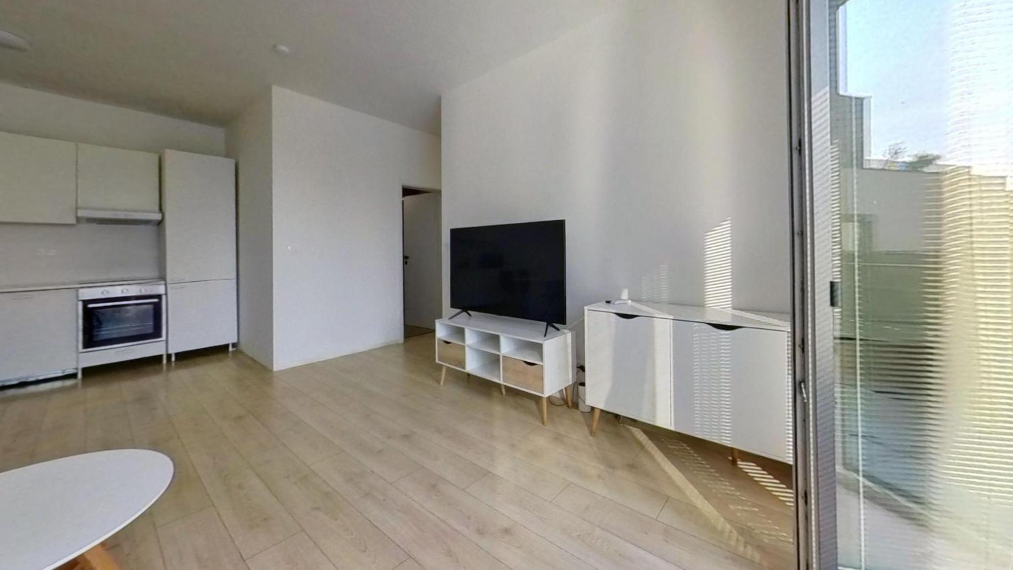 Air-Conditioned 2 Room Apartment, With Terrace, Rovinka, 302 Zewnętrze zdjęcie